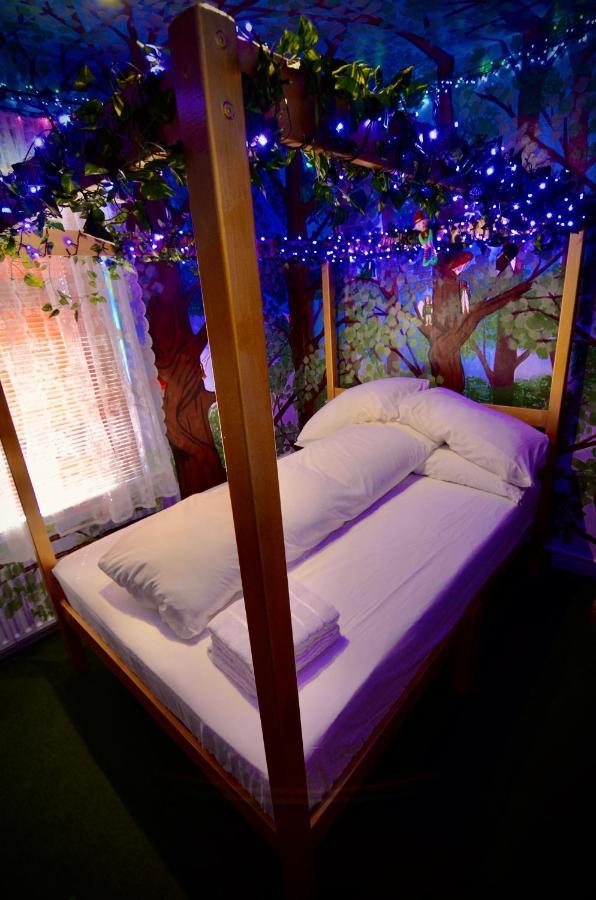 Princess Becfola Holiday Home เบลฟาสต์ ภายนอก รูปภาพ